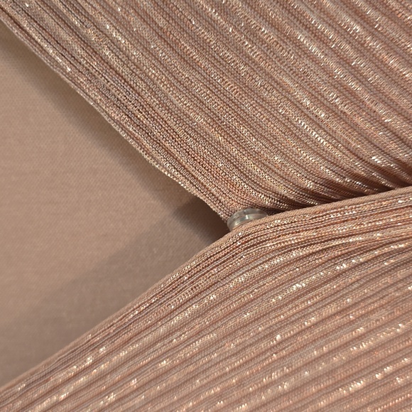 Pink dress - Picture 7 of 8